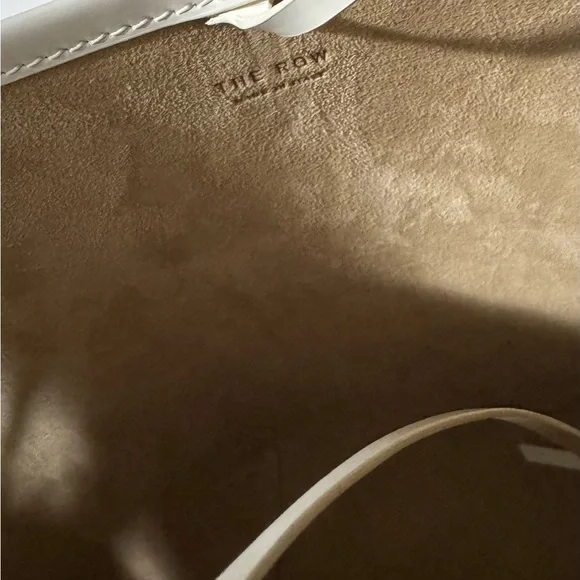 THE ROW Women's Small S/M Park Tote Bag Retail: $1450 (NWT) - Picture 5 of 6